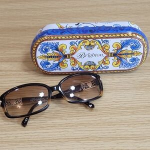 Brighton Spanish Lace Sunglasses with case Vintage